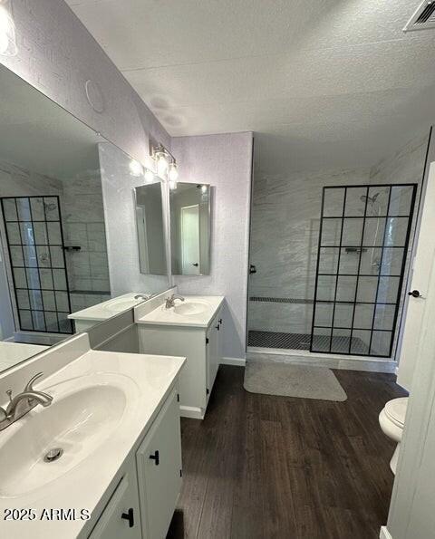 Building Photo - 2501 W Wickenburg Way