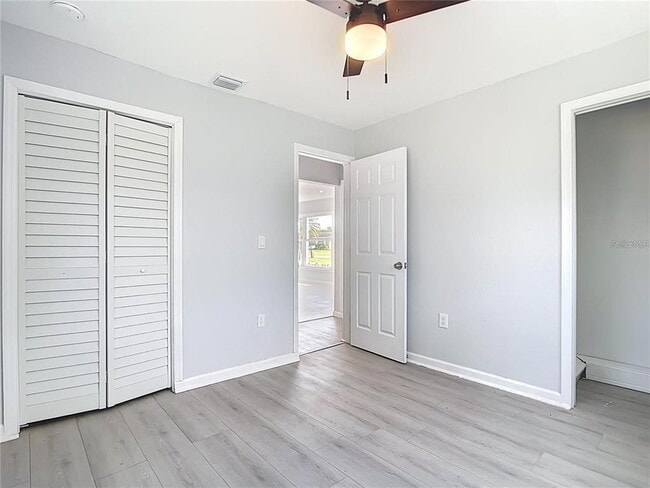 Building Photo - 3095 Pinetree St