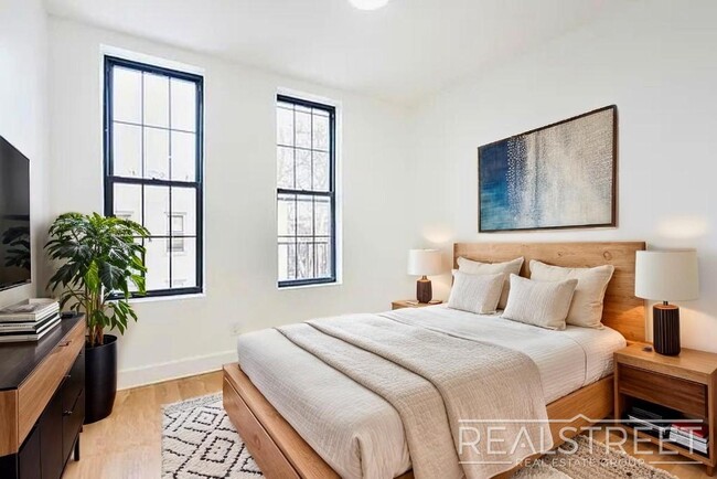 Building Photo - Brand new 2 Bed 2 Bath in Bushwick!