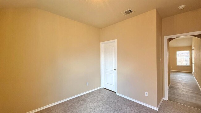 Building Photo - 1473 Rainbow Parke Dr