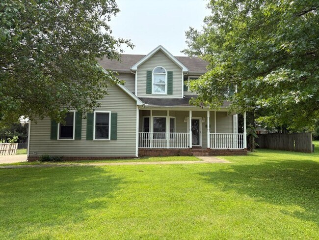 Primary Photo - Murfreesboro 4BR/2.5BA fenced yard