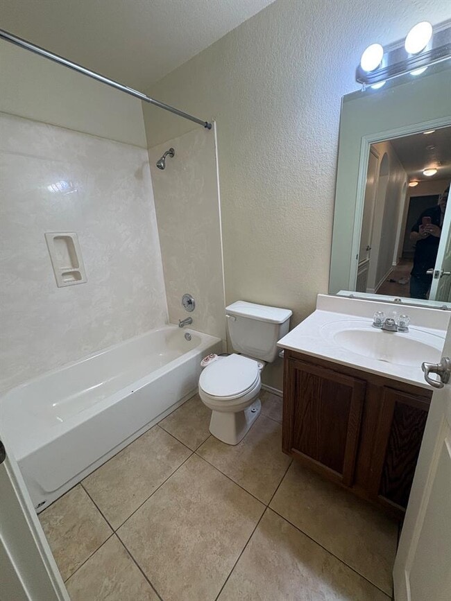 Building Photo - 1429 Coriander Dr