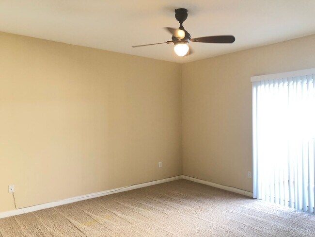 Building Photo - 9330 W Maule Ave