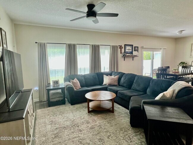 Building Photo - 5030 Big Pine Dr