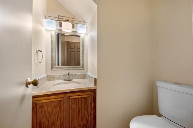 Building Photo - 4601 Castleman Dr