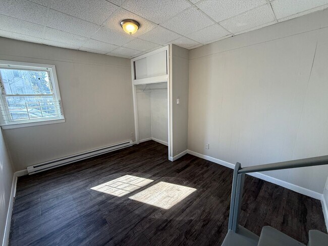 Building Photo - 139 Franklin St