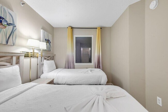 Building Photo - 1700 N Ocean Blvd