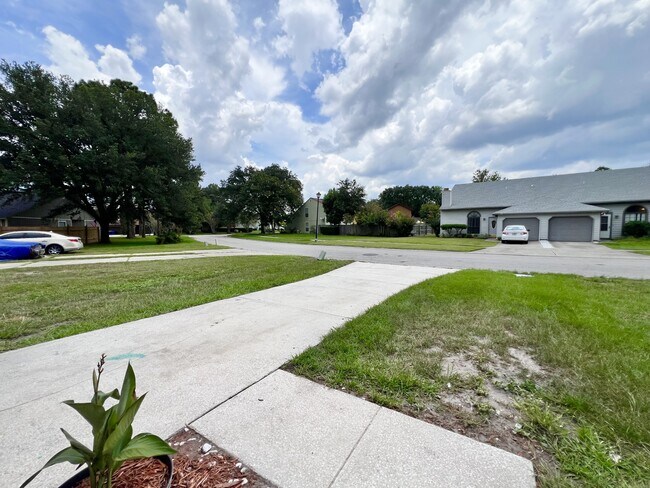 Building Photo - 11446 Skimmer Ct