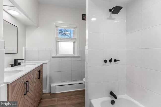 Building Photo - 26 Wilmer St