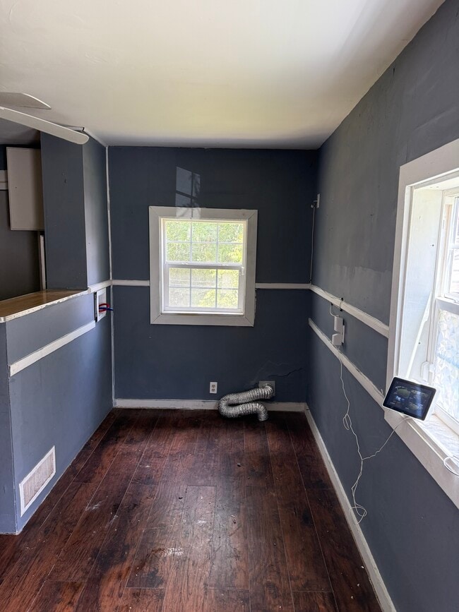 Building Photo - 2962 Greenwood Ave