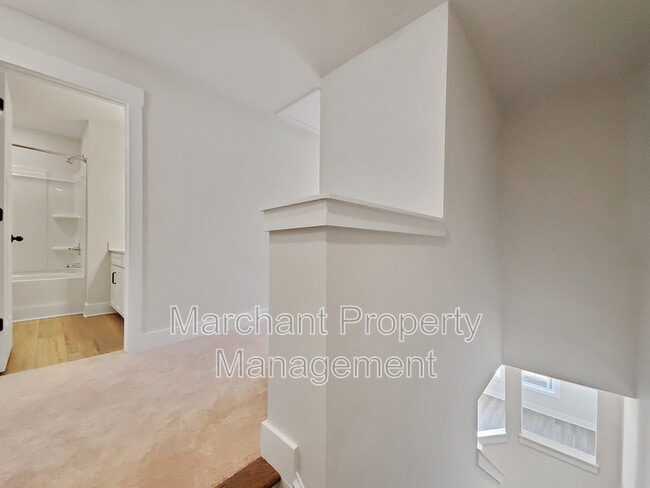 Building Photo - 63 Meteora Way