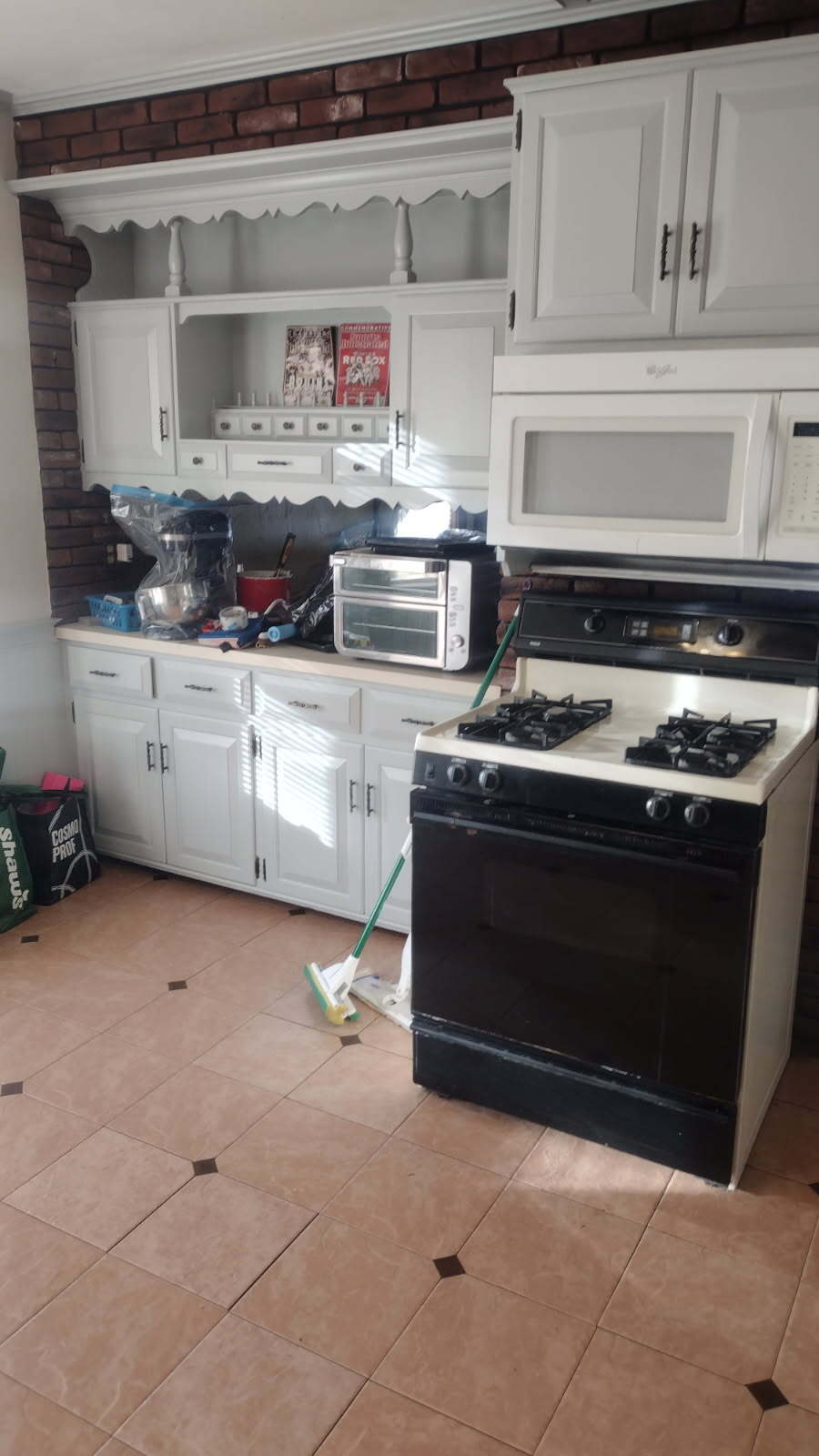 Building Photo - 125 Maplewood Ave