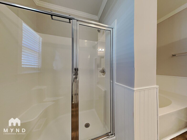 Building Photo - 209 Boulder Dr