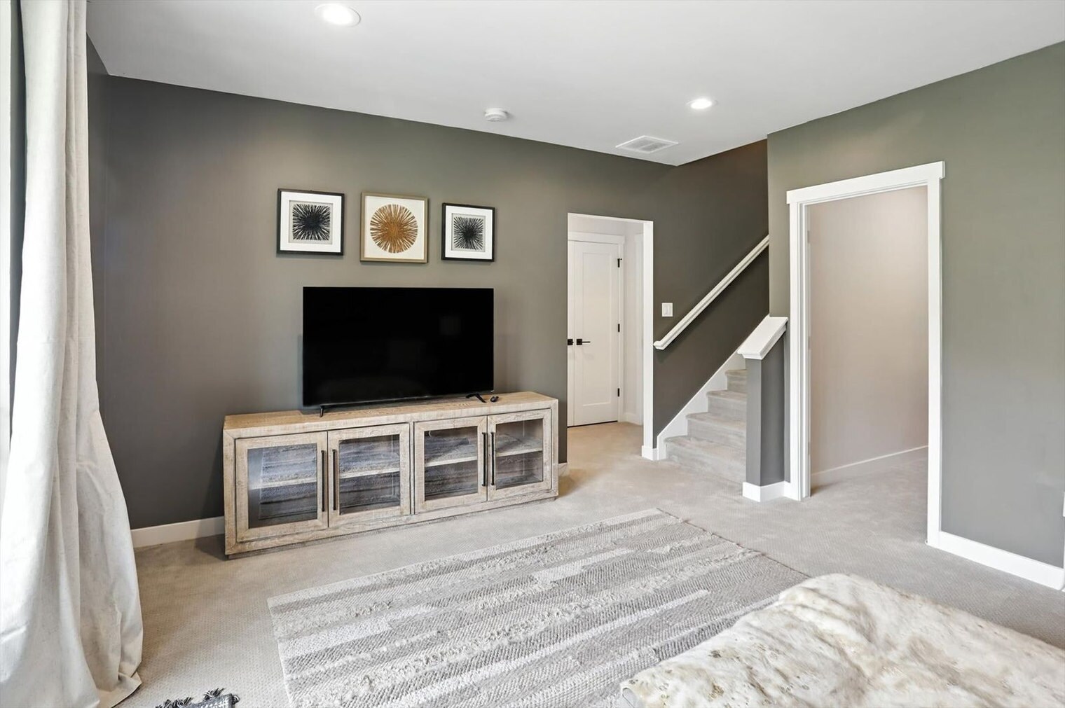 Building Photo - 12702 N Belaview Wy