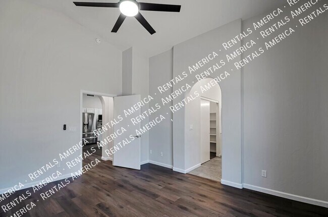 Building Photo - 12118 N Jarren Canyon Way