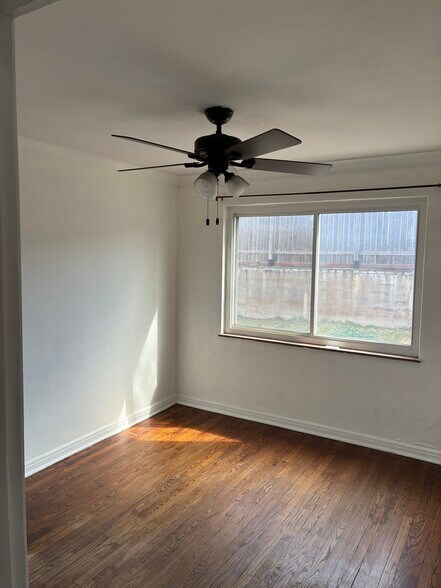 Building Photo - 7519 Wise Ave