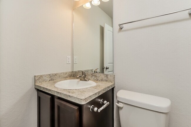 Building Photo - 5422 Freshwater Way