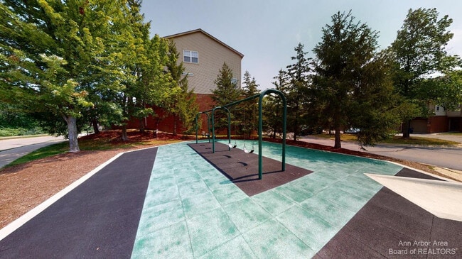 Building Photo - 2974 Barclay Way