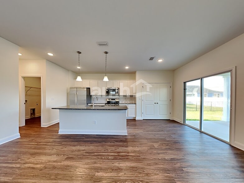 Building Photo - 47 Olivewood Pl