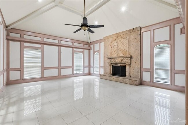 Building Photo - 20 Yucca Ave