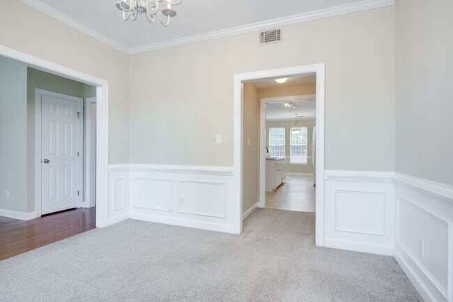 Building Photo - 434 Keeling Ln