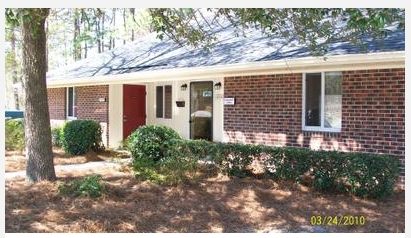 Building Photo - Plantation Apartments