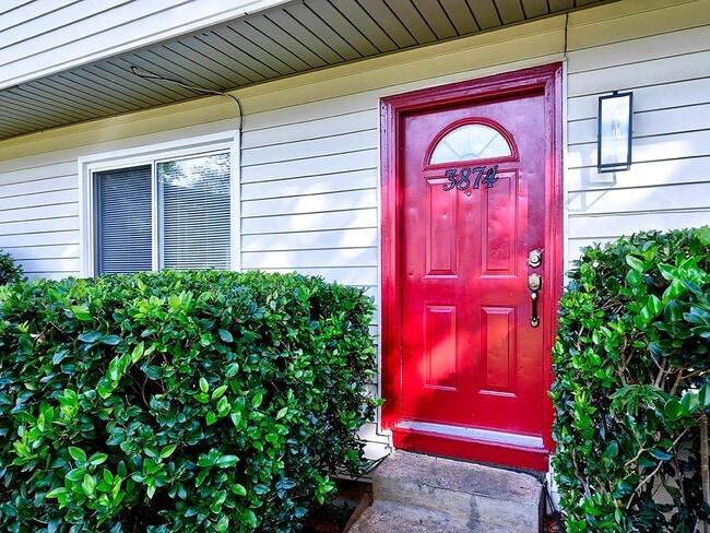 Building Photo - 3874 Mulkey Cir SW