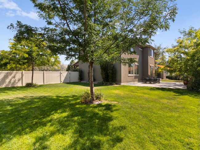 Building Photo - Beautiful Bluffdale home for rent!