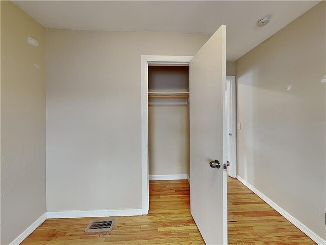 Building Photo - 4010 Monroe St NE