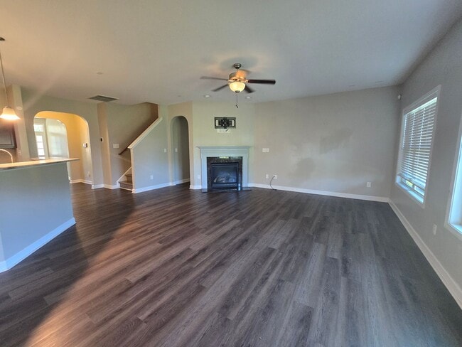 Building Photo - 2111 Yates Ranch Rd