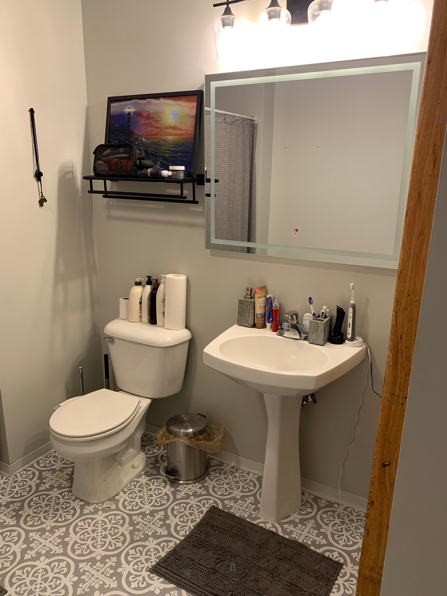 Building Photo - 141 N Water St