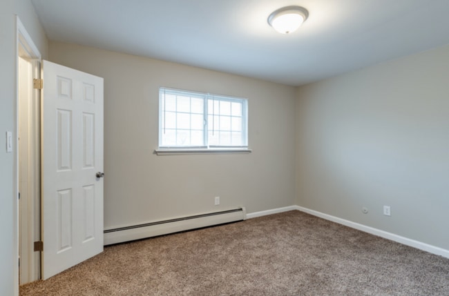 Building Photo - 17250 Raupp Rd