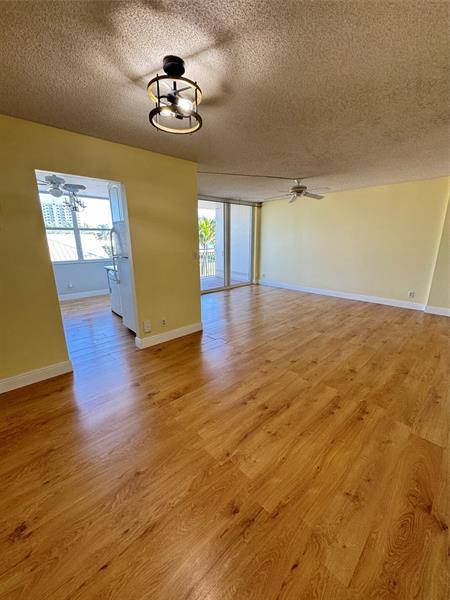 Building Photo - 5200 N Ocean Blvd
