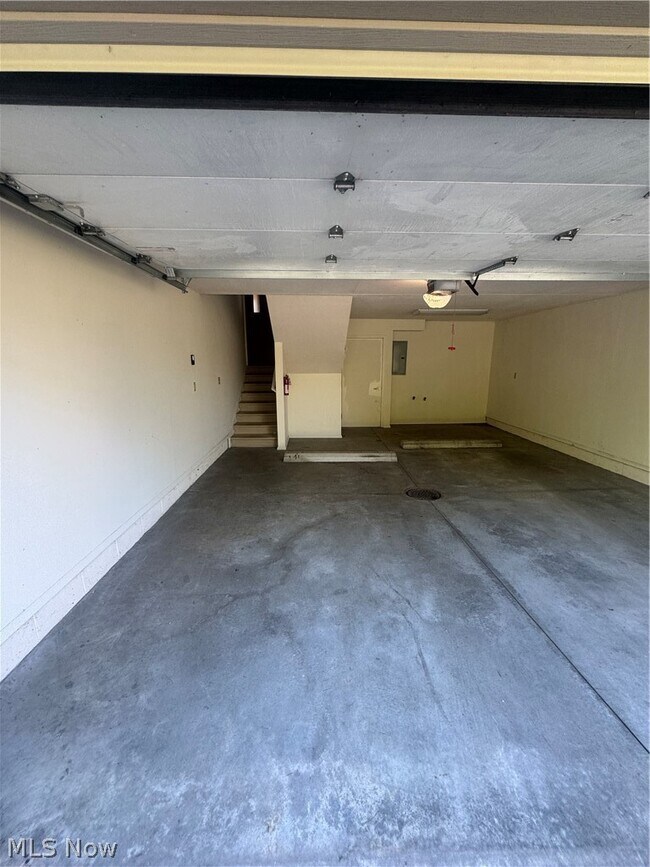 Building Photo - 12513 Euclid Ave