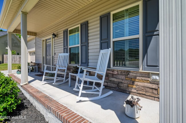 Building Photo - 307 Windward Landing