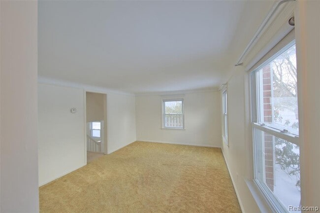 Building Photo - 9249 Whitall Ln