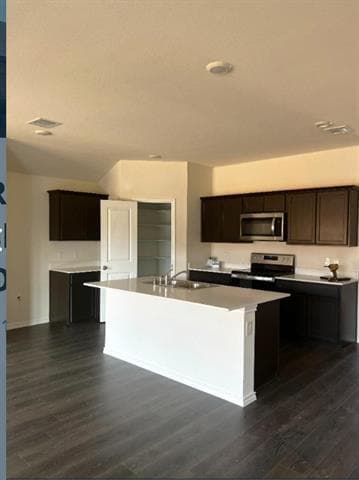 Building Photo - 717 Banner Ave