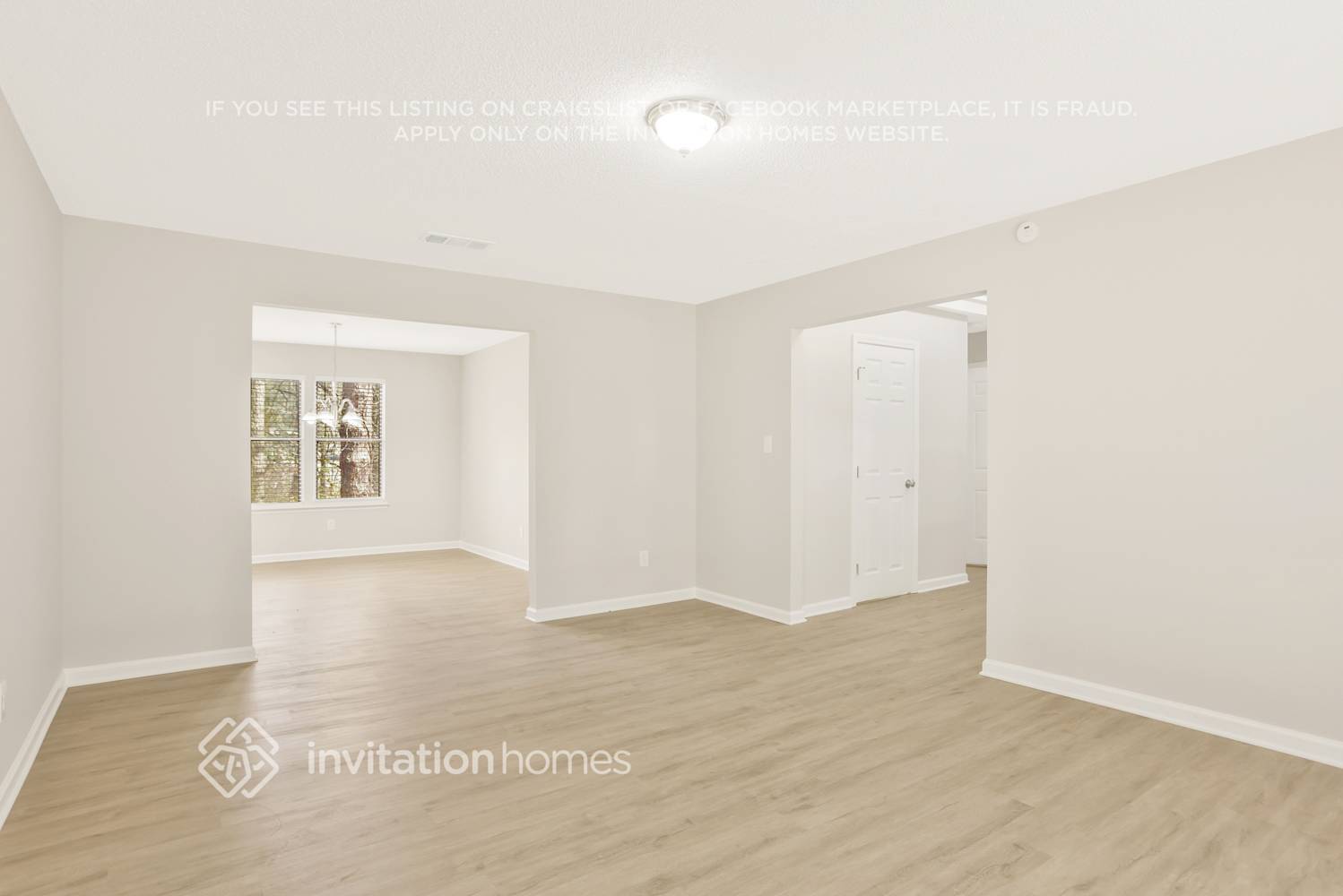 Building Photo - 2505 Desiree Way NW