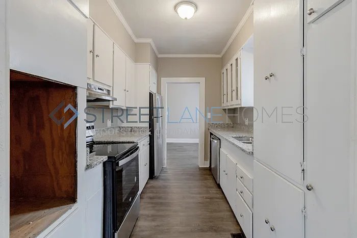 Building Photo - 916 Glenridge Dr