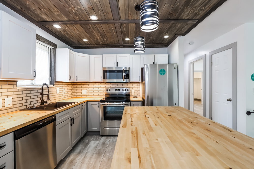 Building Photo - 6754 Clernates Dr