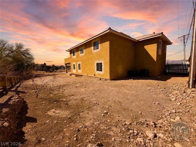 Building Photo - 764 Benedict Dr