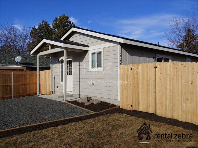 Building Photo - 2044 NW 11th St