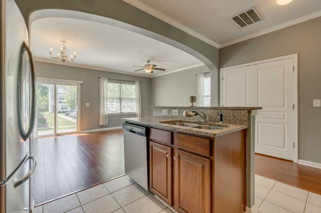 Building Photo - 13606 Calloway Glen Dr