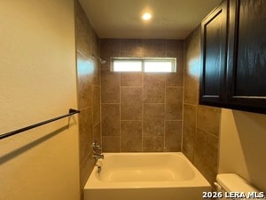 Building Photo - 7010 Lakeview Dr.