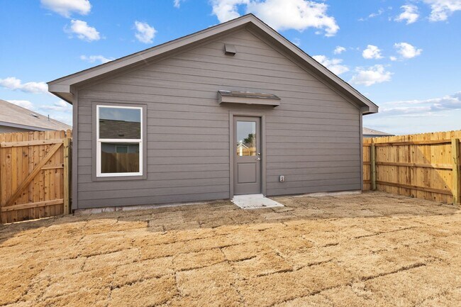 Building Photo - 1003 Beck Ter