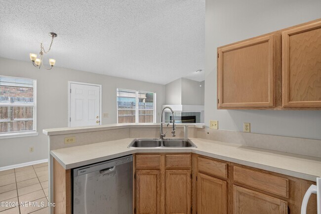 Building Photo - 400 Ashcroft Landing Dr