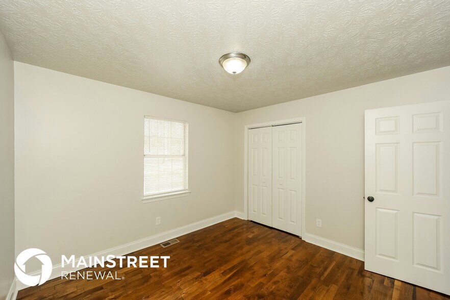 Building Photo - 135 Briarcliff Pl