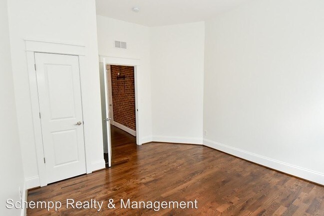 Building Photo - 1764 Frankfort Ave