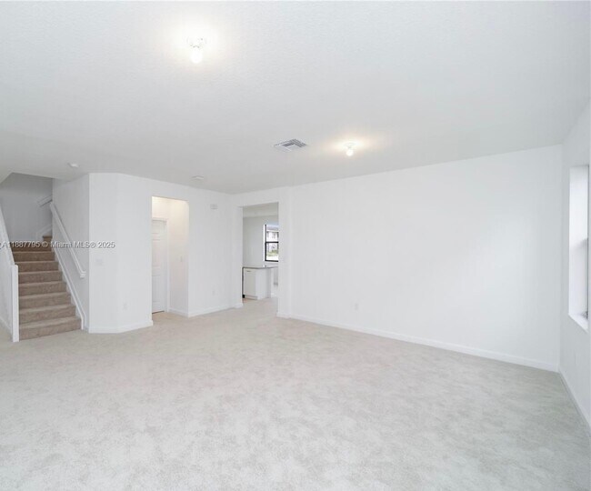 Building Photo - 244 NE 210th Way