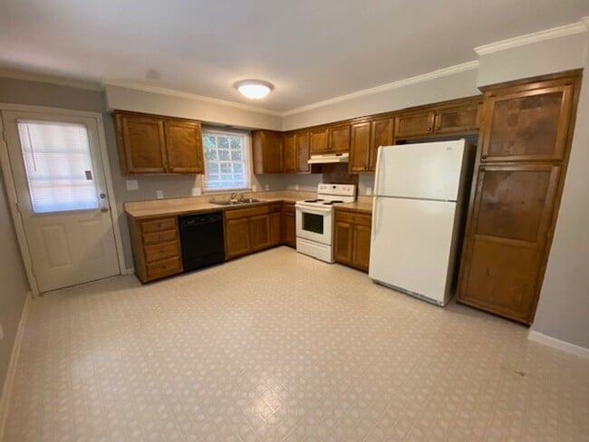 Building Photo - Burlington